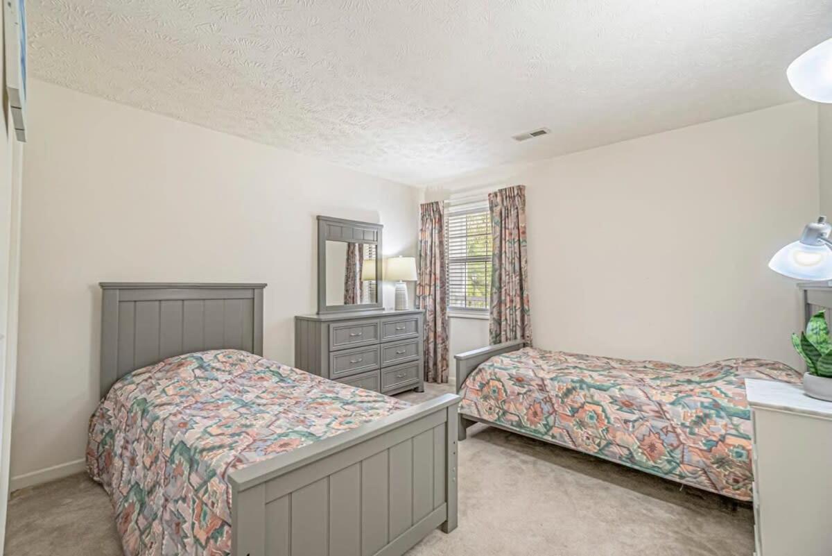 Aberdeen Country Club Villa Longs Екстериор снимка