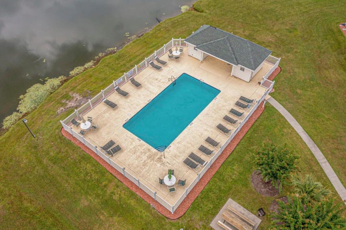 Aberdeen Country Club Villa Longs Екстериор снимка